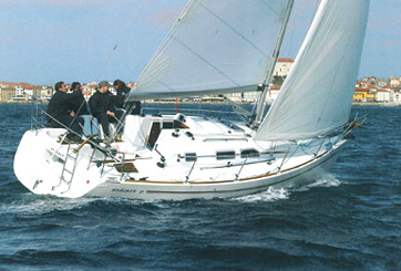 Barco de vela EN CHARTER, de la marca Elan modelo 31 y del año 2005, disponible en Real Club Náutico de Vigo Vigo Pontevedra España