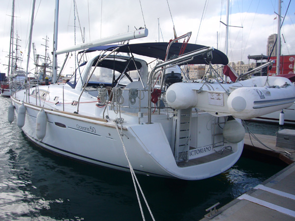 Barco de vela EN CHARTER, de la marca Beneteau modelo 50 y del año 2010, disponible en Muelle de la Lonja Palma Mallorca España