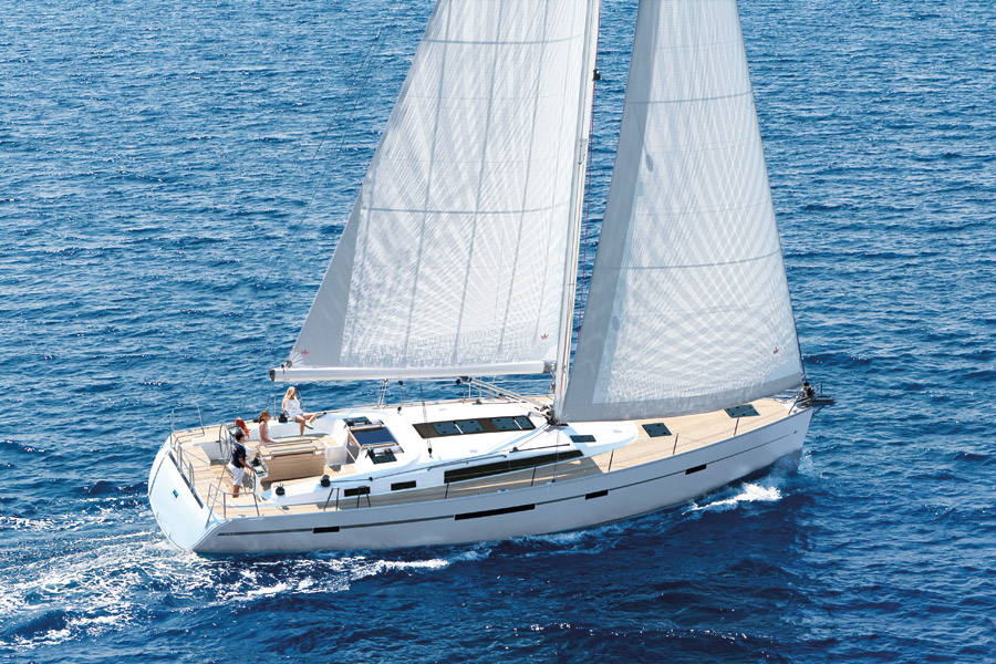 Barco de vela EN CHARTER, de la marca Bavaria modelo Cruiser 56 y del año 2015, disponible en Marina del Sur - Puerto de las Galletas Las Galletas Tenerife España