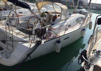 Sail boat FOR CHARTER, year 2009 brand Beneteau and model Oceanis 43, available in Castiglioncello  Toscana Italia