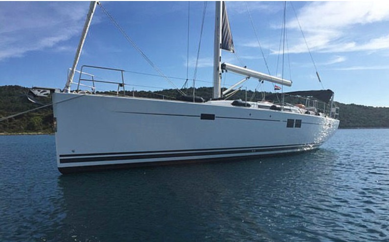 Sail boat FOR CHARTER, year 2017 brand Hanse and model 505, available in Marina de Denia Denia Alicante España