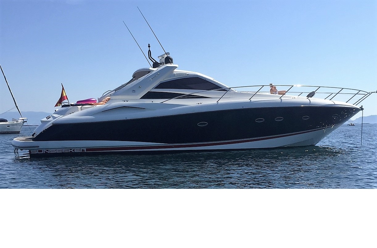 Barco de motor EN CHARTER, de la marca Sunseeker modelo Portofino 53 y del año 0, disponible en Marina Deportiva de Alicante Alicante Alicante España